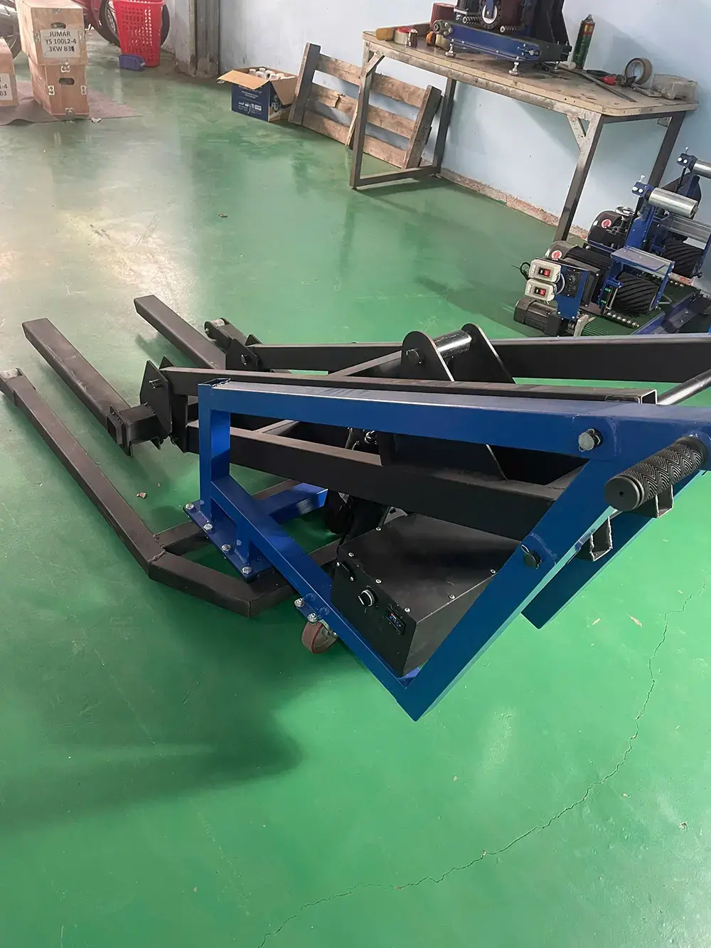 xe nâng điện khớp nối